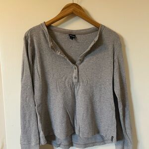 Patagonia Gray Button-Up Long Sleeve